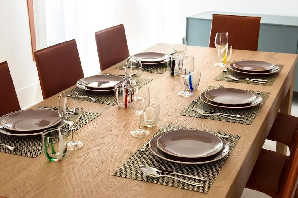 Ca' Vittoria, A Different Way To Stay In Venice Apartment